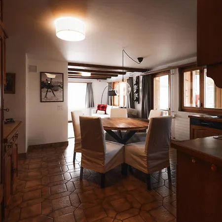Lavida Peak Mountain Retreat Frutigen & Adelboden, Free Parking شقة